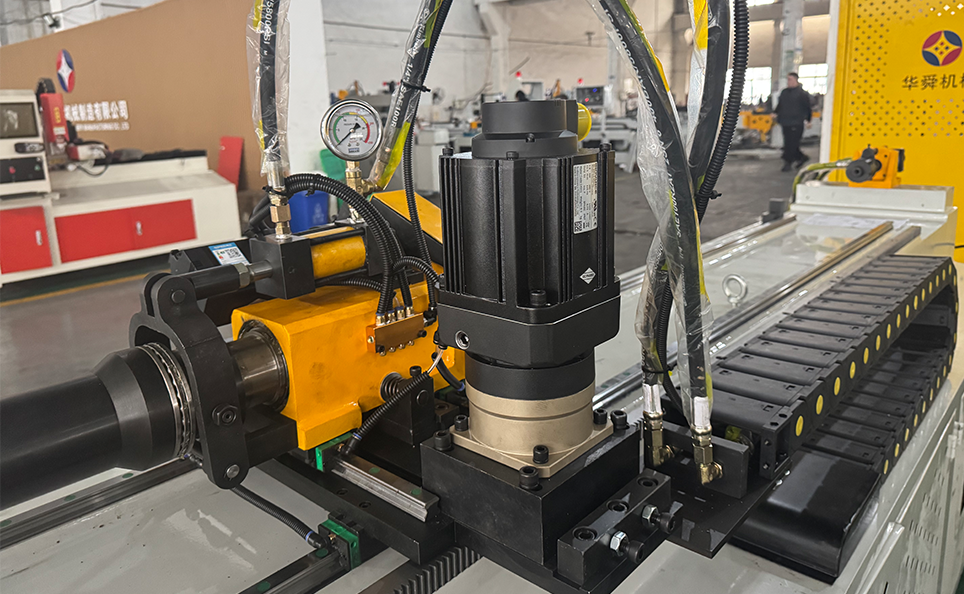 Máquina curvadora de tubos totalmente automática série CNC S com função de simulação opcional Máquina curvadora de tubos totalmente automática série CNC S com função de simulação opcional