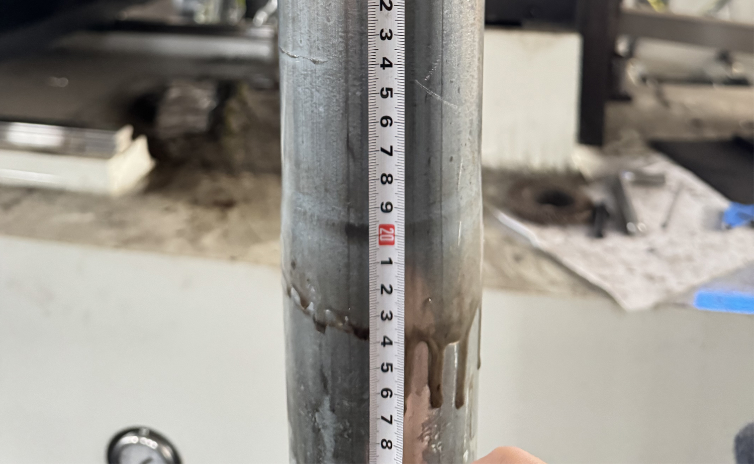 Máquina formadora de extremidade de tubo de cabeça única TM100 Multi-Shape