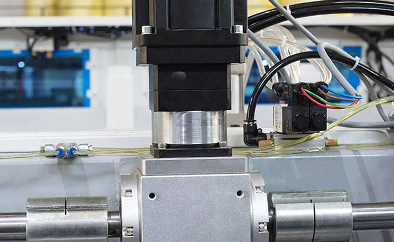 Alta precisão formando máquina de redução de tubo cônico totalmente automático Alta precisão formando máquina de redução de tubo cônico totalmente automático