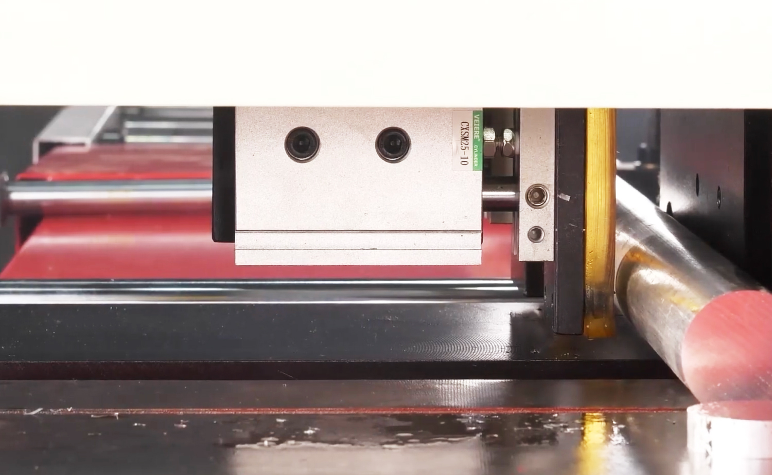 Máquina de corte hidráulica de alumínio totalmente automática de alta precisão série CNC360